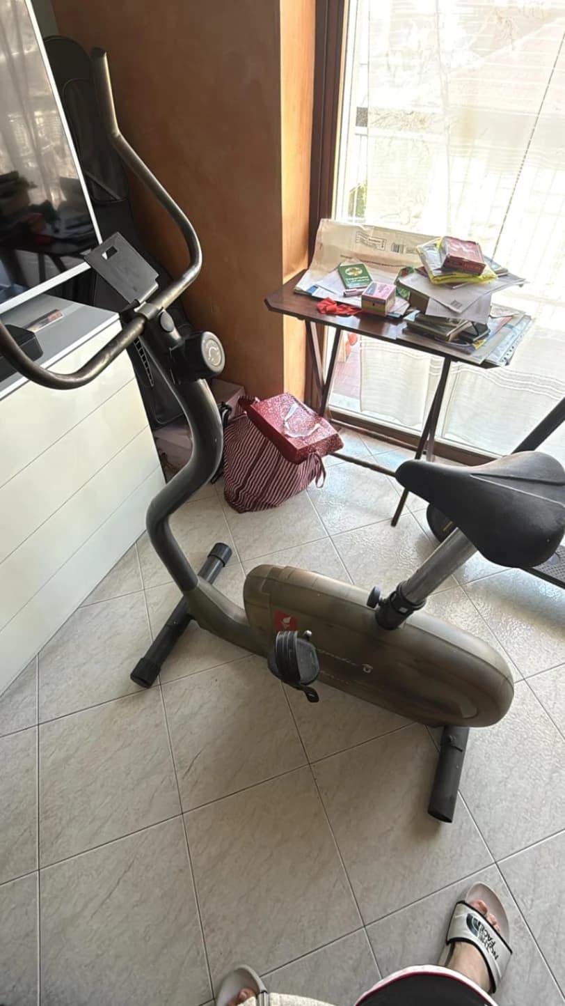 Bici da esercizio usata - Foto 1
